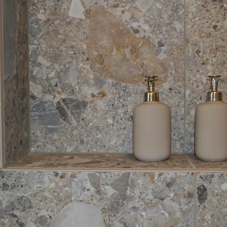 Sunny In Buda * Budapeşte