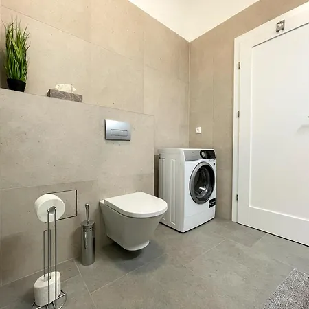 Daire Sunny In Buda *